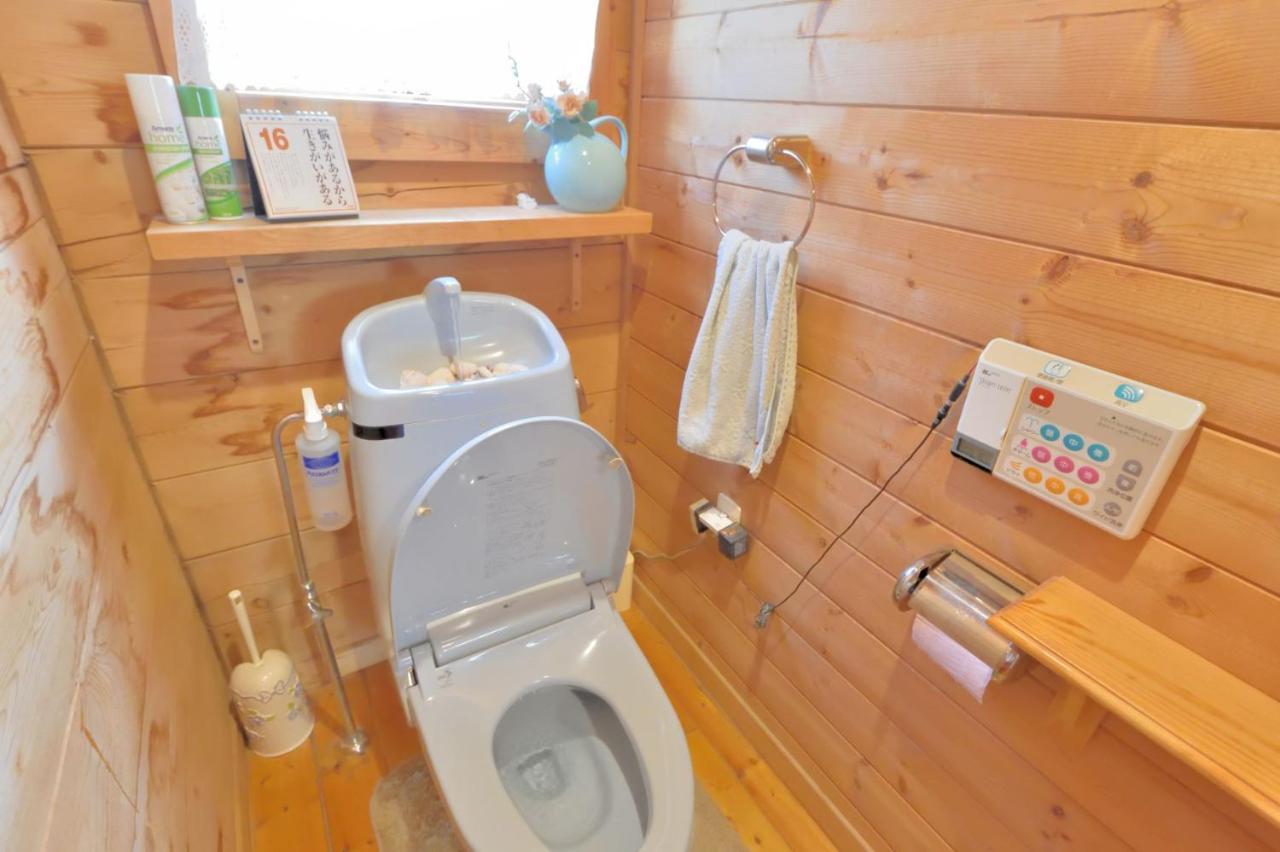 Carrefour Guesthouse カルフール ゲストハウス Toyama Station Exterior foto