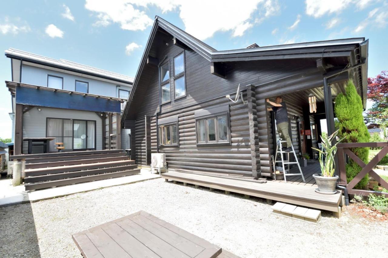 Carrefour Guesthouse カルフール ゲストハウス Toyama Station Exterior foto