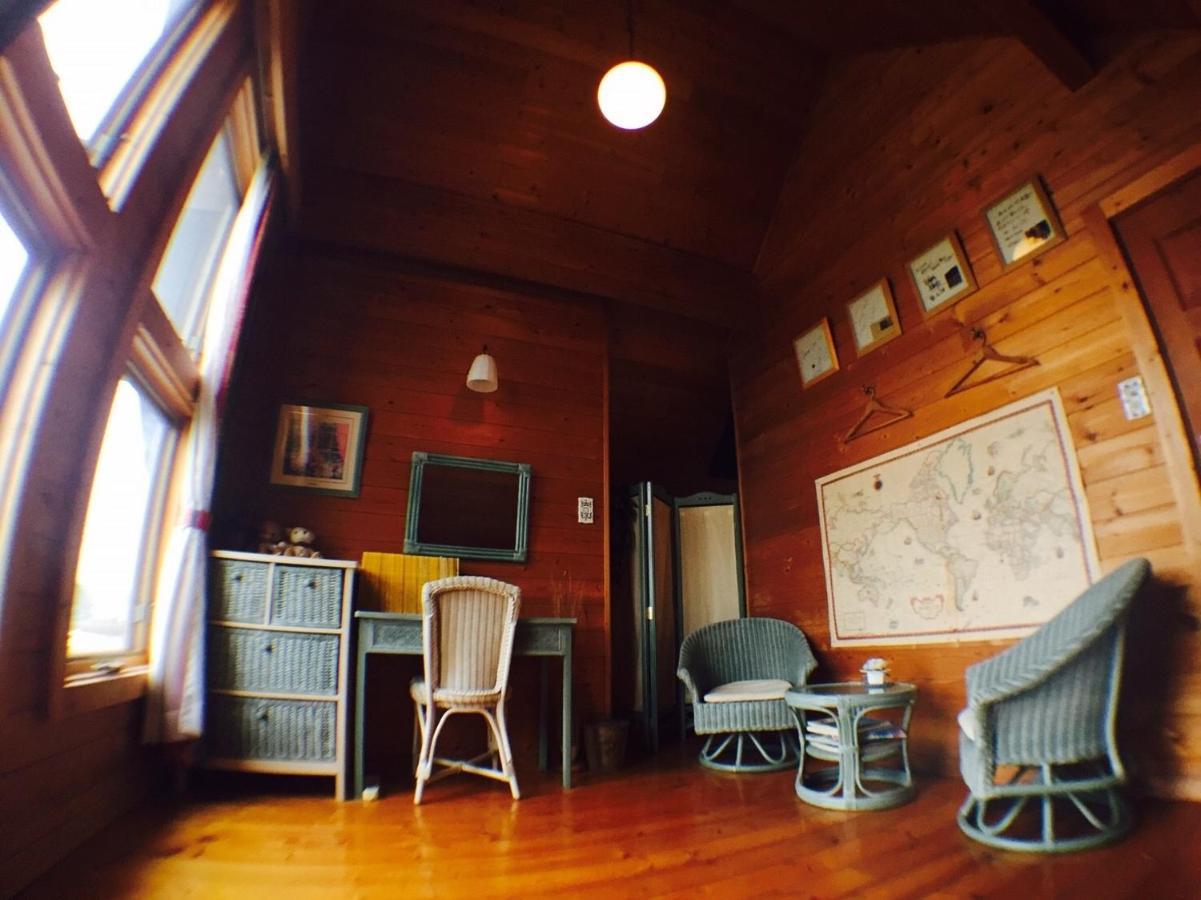 Carrefour Guesthouse カルフール ゲストハウス Toyama Station Exterior foto